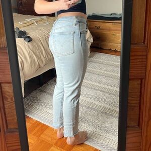 Levi's Women's Light Blue Skinny Jeans with Fray 501 S